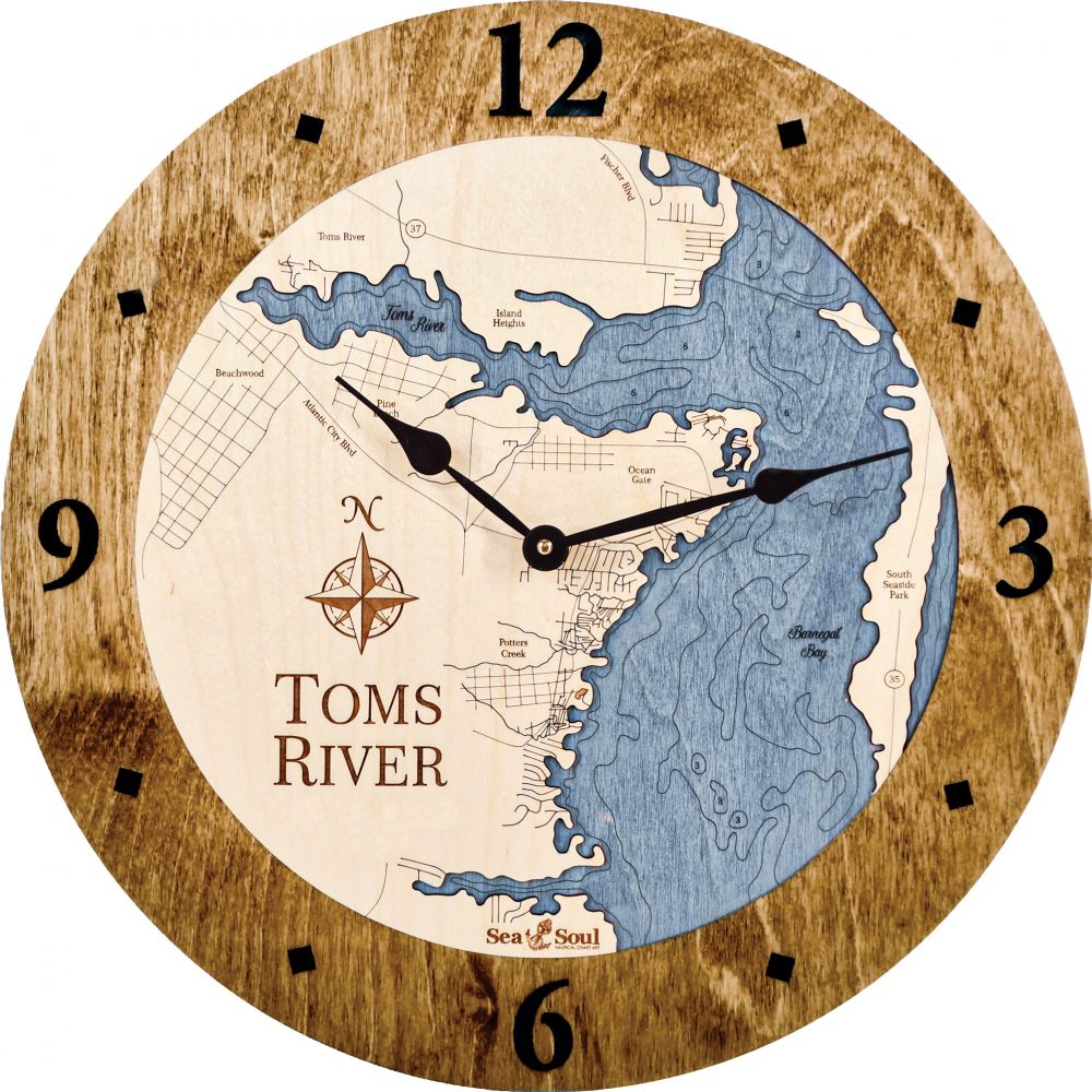 Toms River Nautical Clock Americana Accent with Deep Blue Water Product Shot