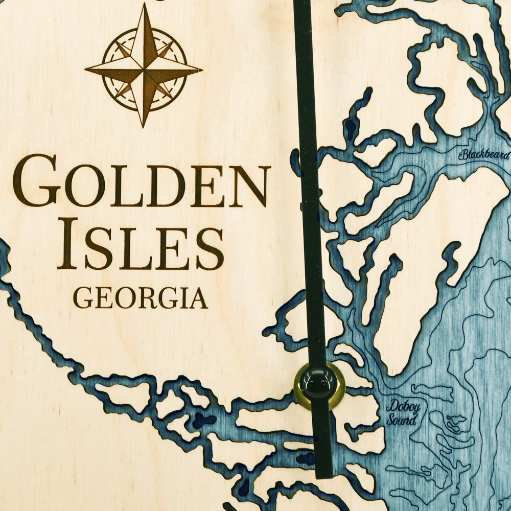 Golden Isles Tide Clock Driftwood Accent with Blue Green Water Detail Shot 2