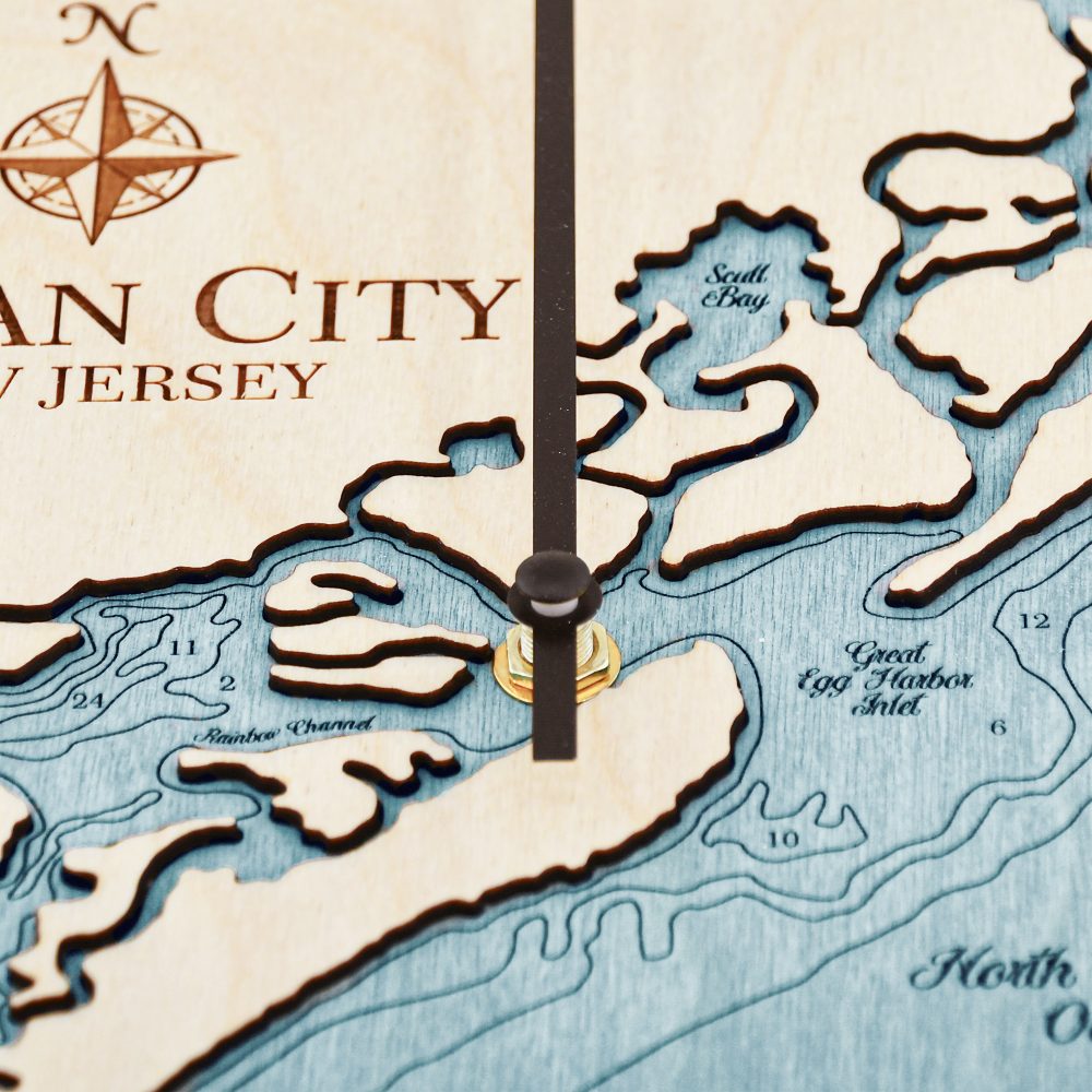 Ocean City Tide Clock Birch Accent with Blue Green Water Detail Shot 4