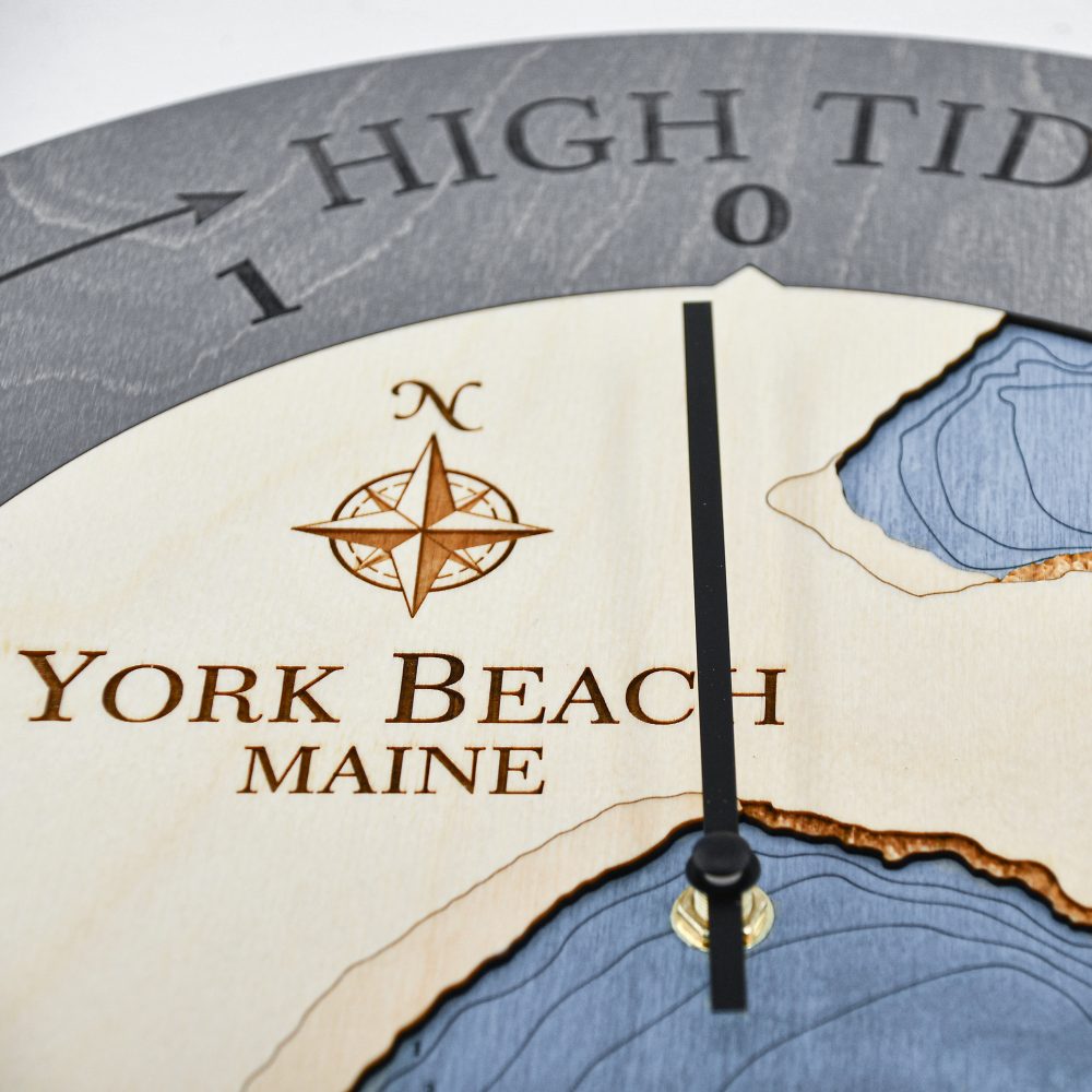 York Beach Tide Clock Driftwood Accent with Deep Blue Water Detail Shot 2