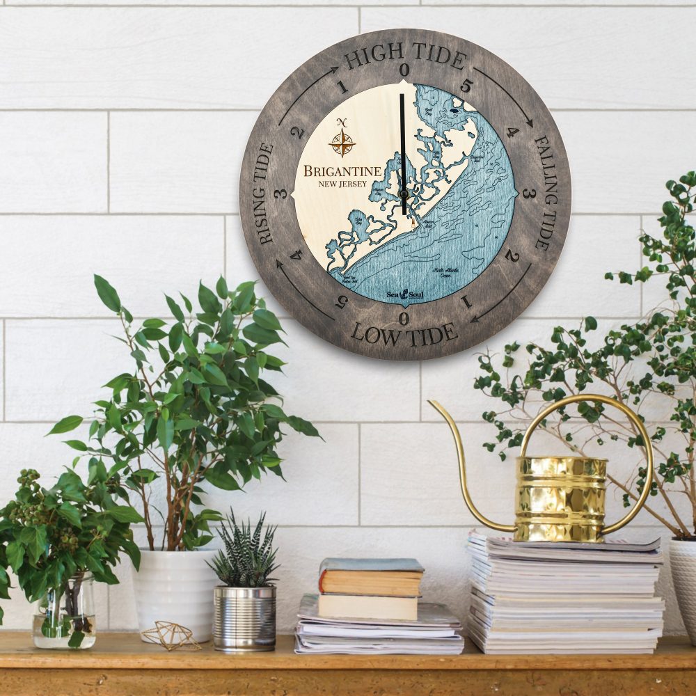 Brigantine Tide Clock Driftwood Accent with Blue Green Water Hanging on Wall