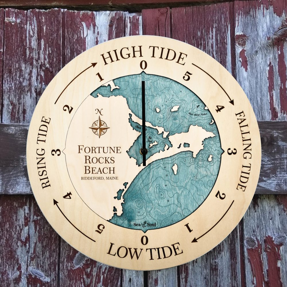 Fortune Rocks Beach Tide Clock Birch Accent with Blue Green Water Hanging on Fence