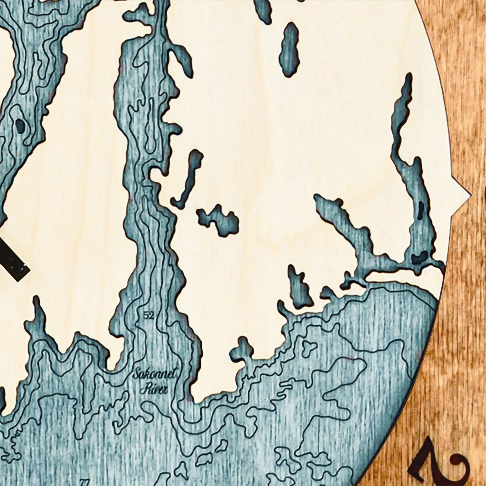 Narragansett Tide Clock Americana Accent with Blue Green Water Detail Shot 3
