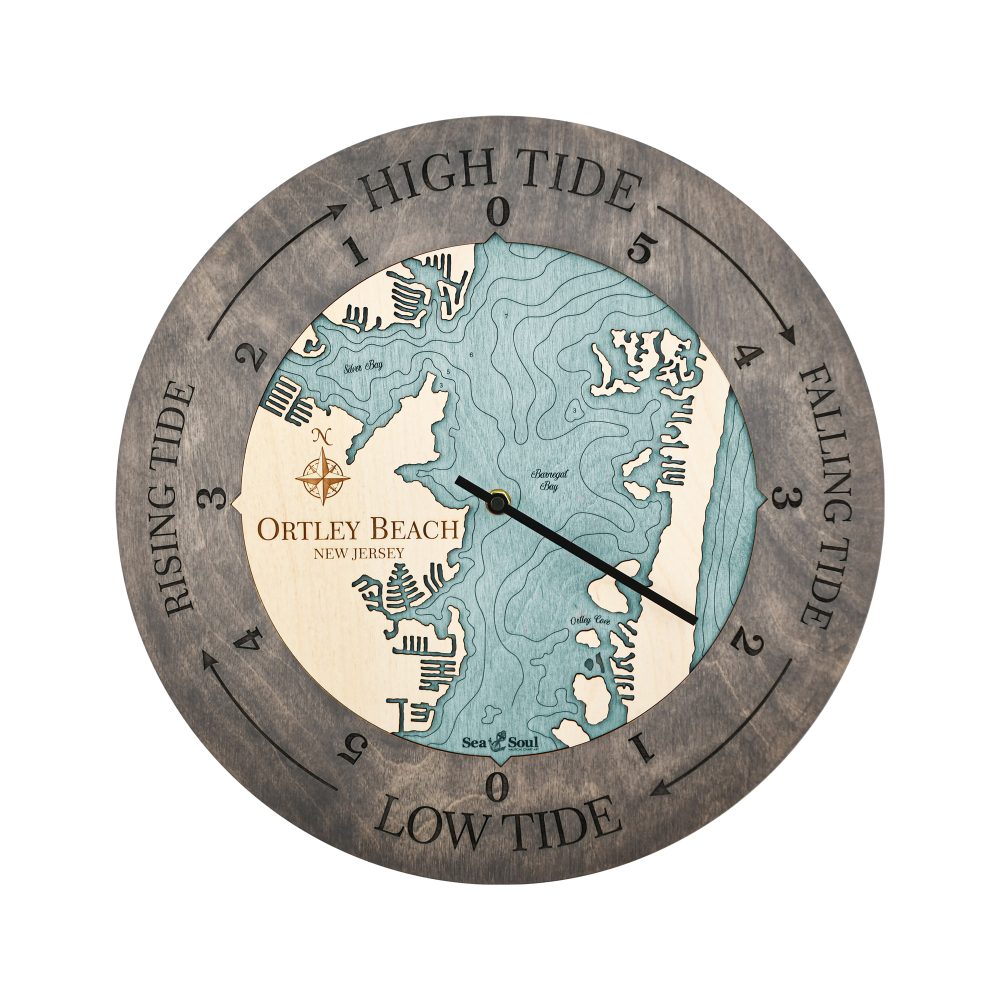 Ortley Beach Tide Clock Driftwood Accent with Blue Green Water