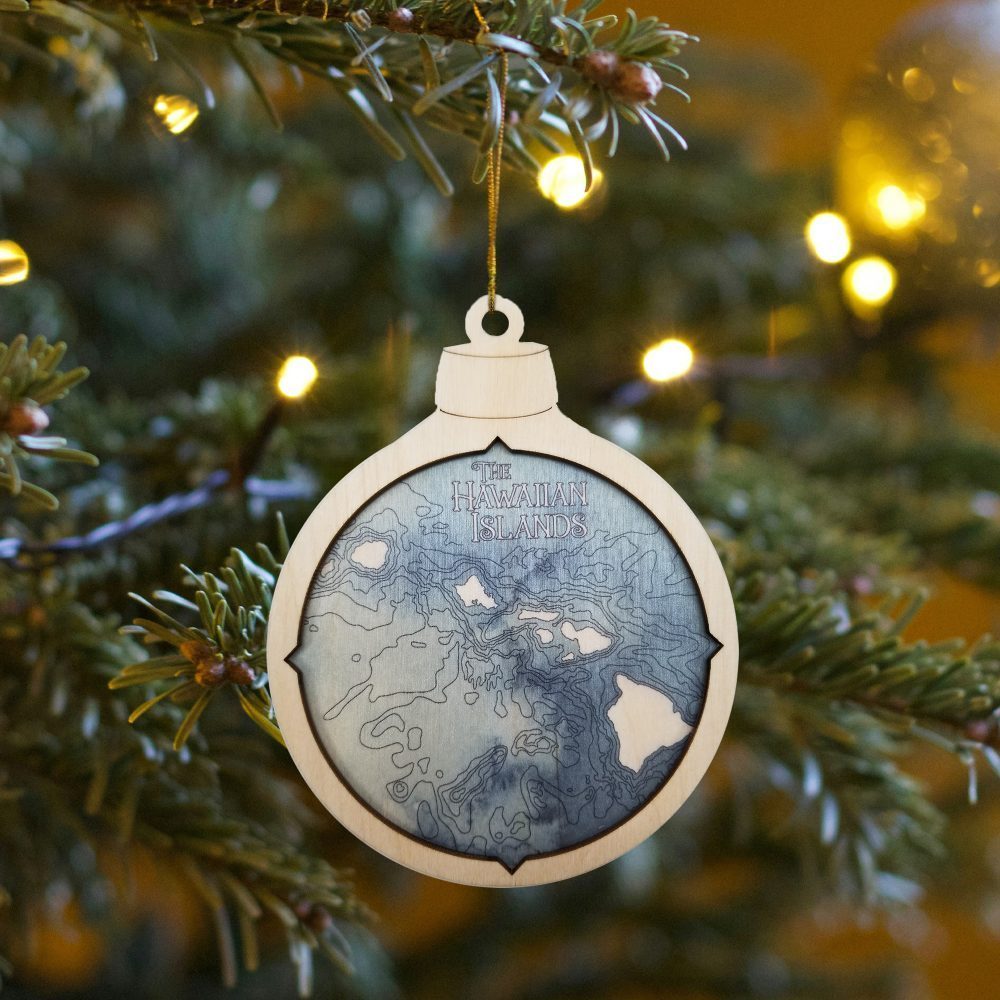 Hawaiian Islands Christmas Ornament in use