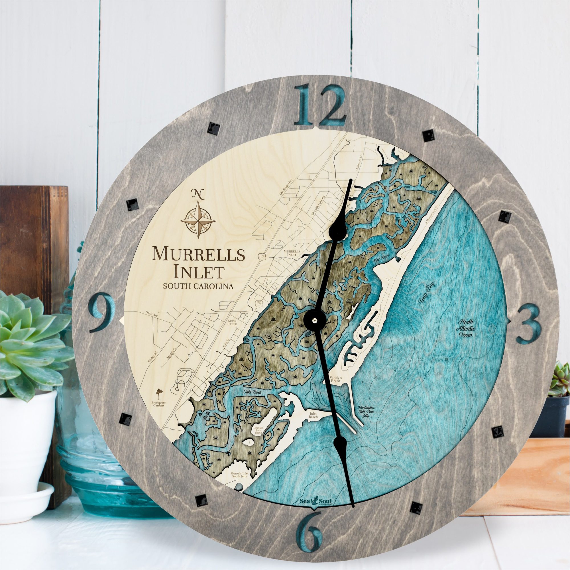 Murrells Inlet Clock Driftwood with Blue Green Water in use
